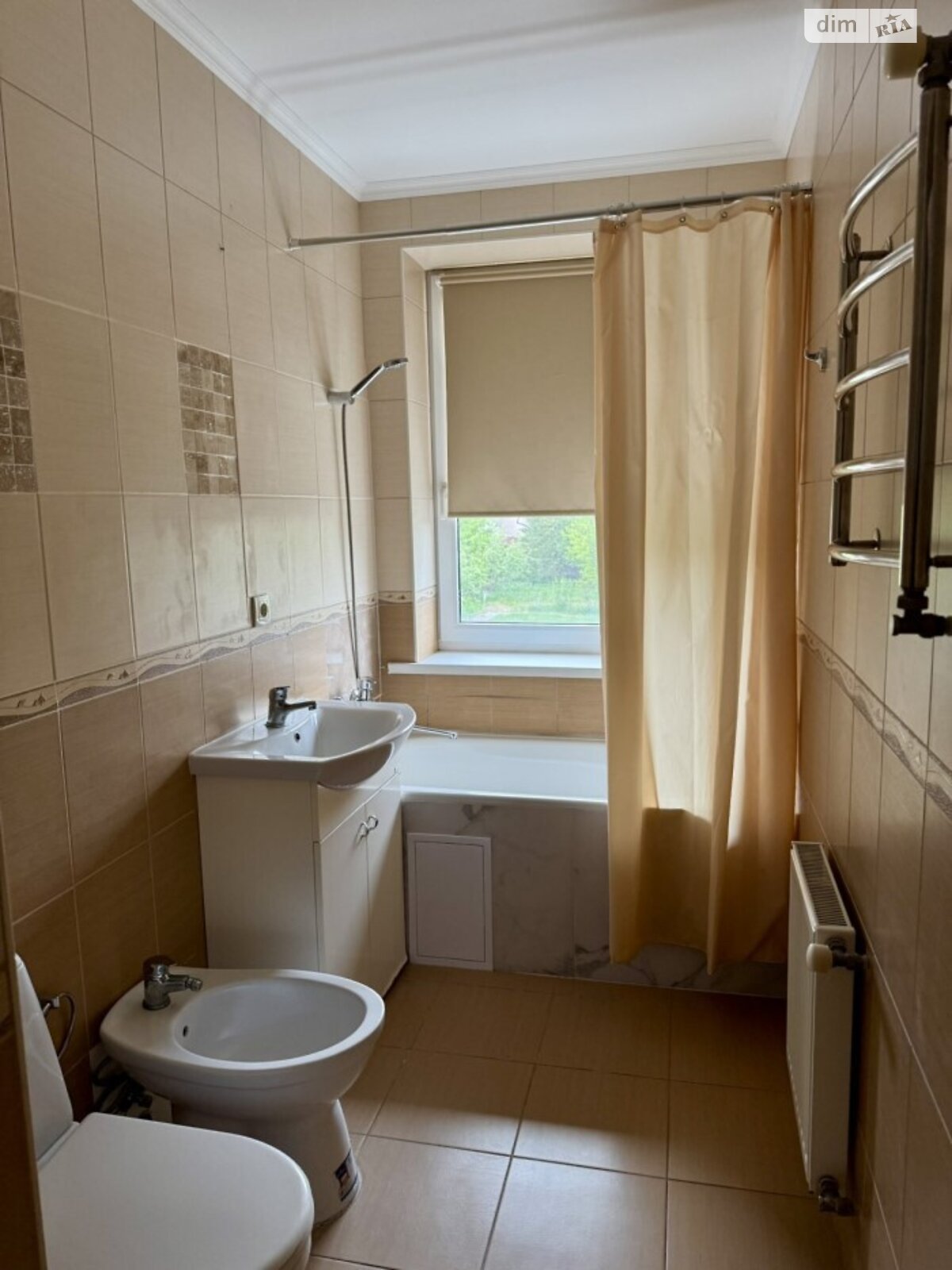 триповерховий будинок з верандою, 315 кв. м, газобетон. Здається помісячно в Ходосівкі фото 1 триповерховий будинок з верандою, 315 кв. м, газобетон. Здається помісячно в Ходосівкі фото 1
