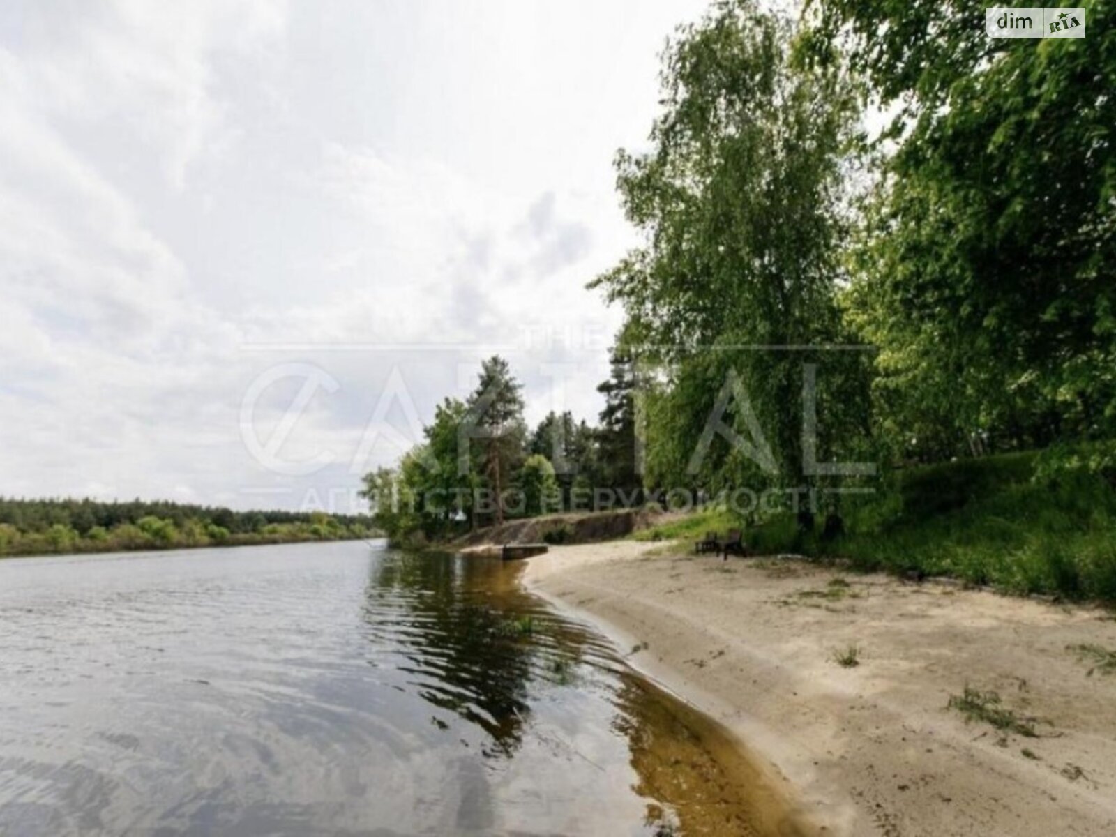 двоповерховий будинок з ремонтом, 220 кв. м, кирпич. Здається помісячно в Хотянівці фото 1