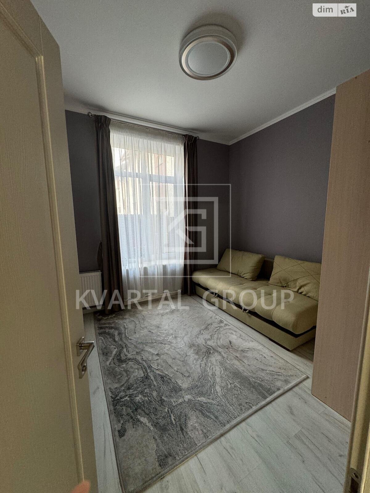 трехэтажный дом, 180 кв. м, кирпич. Сдается помесячно в Ирпене, в районе Ирпень фото 1