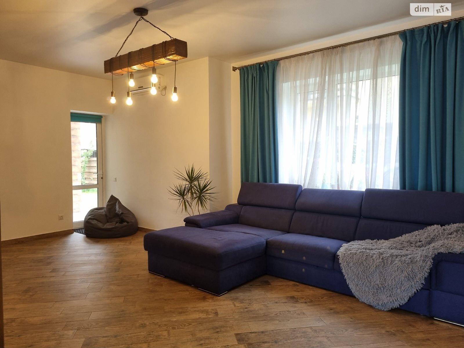 двухэтажный дом, 140 кв. м, кирпич. Сдается помесячно в Ирпене фото 1