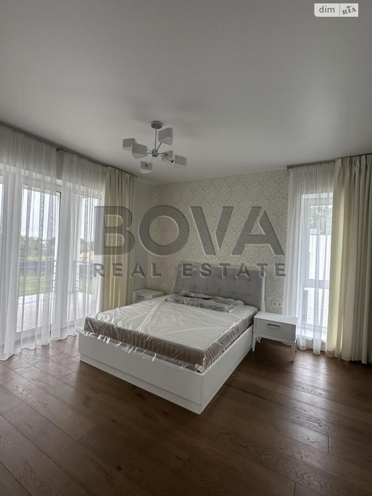 двухэтажный дом с верандой, 151 кв. м, кирпич. Сдается помесячно в Иванковичах фото 1 двухэтажный дом с верандой, 151 кв. м, кирпич. Сдается помесячно в Иванковичах фото 1