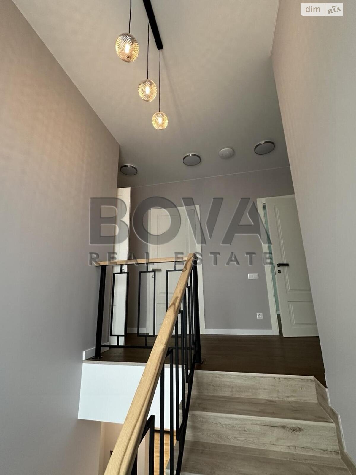 двухэтажный дом с верандой, 151 кв. м, кирпич. Сдается помесячно в Иванковичах фото 1 двухэтажный дом с верандой, 151 кв. м, кирпич. Сдается помесячно в Иванковичах фото 1