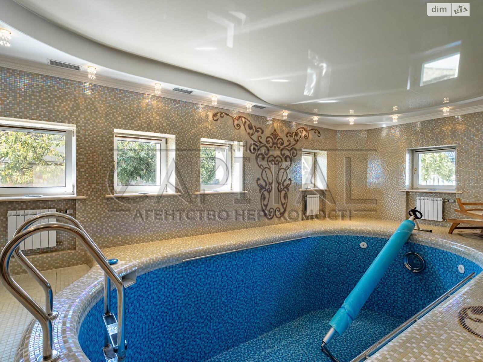 четырехэтажный дом с балконом, 843.5 кв. м, кирпич. Сдается помесячно в Иванковичах фото 1 четырехэтажный дом с балконом, 843.5 кв. м, кирпич. Сдается помесячно в Иванковичах фото 1