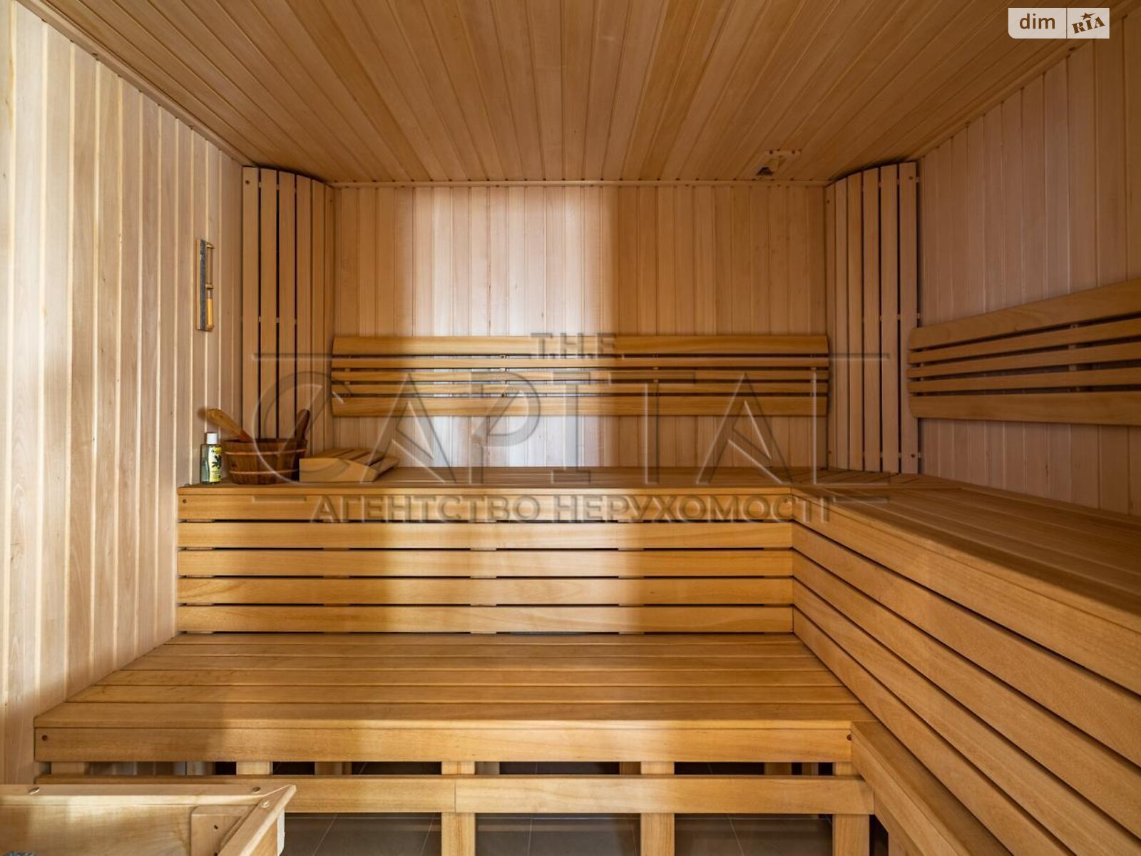 четырехэтажный дом с балконом, 843.5 кв. м, кирпич. Сдается помесячно в Иванковичах фото 1 четырехэтажный дом с балконом, 843.5 кв. м, кирпич. Сдается помесячно в Иванковичах фото 1