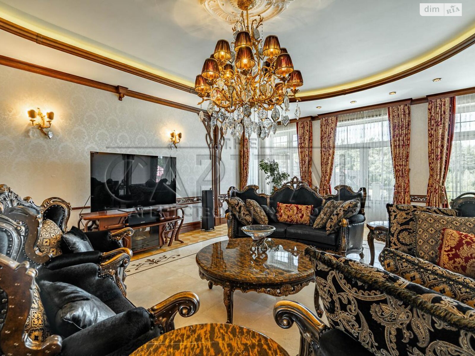 четырехэтажный дом с балконом, 843.5 кв. м, кирпич. Сдается помесячно в Иванковичах фото 1 четырехэтажный дом с балконом, 843.5 кв. м, кирпич. Сдается помесячно в Иванковичах фото 1