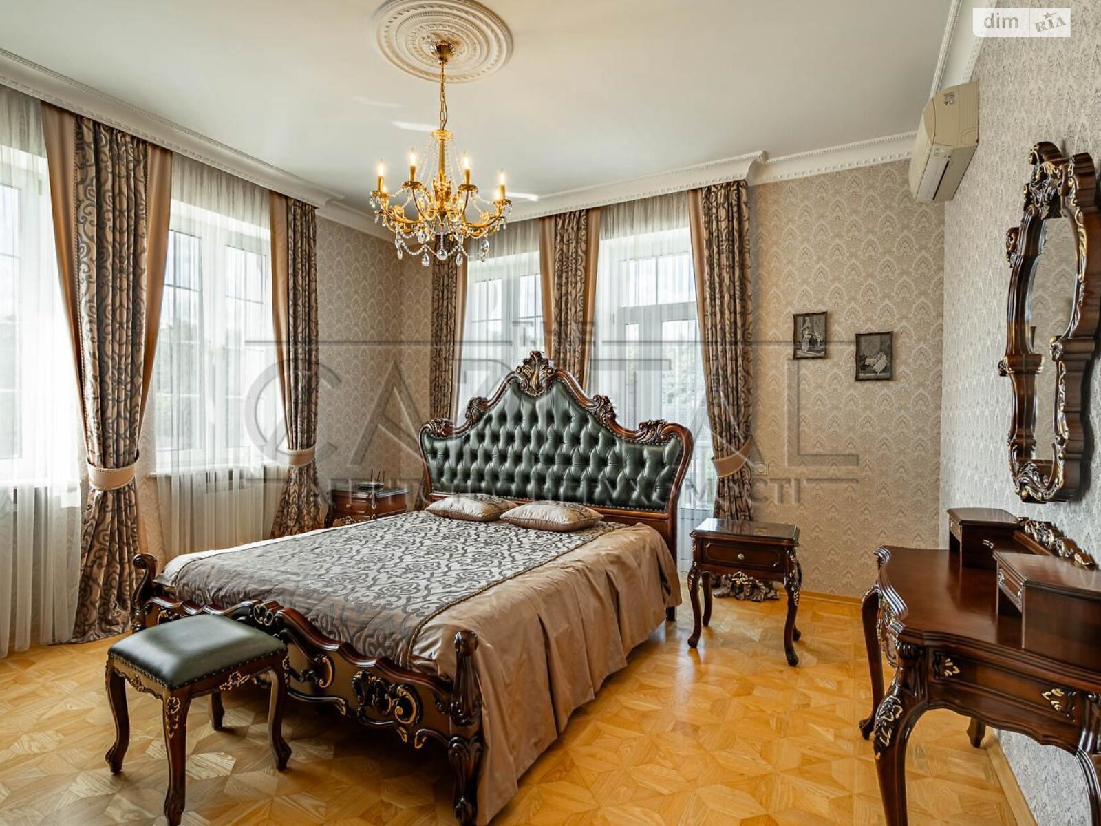 четырехэтажный дом с балконом, 843.5 кв. м, кирпич. Сдается помесячно в Иванковичах фото 1 четырехэтажный дом с балконом, 843.5 кв. м, кирпич. Сдается помесячно в Иванковичах фото 1