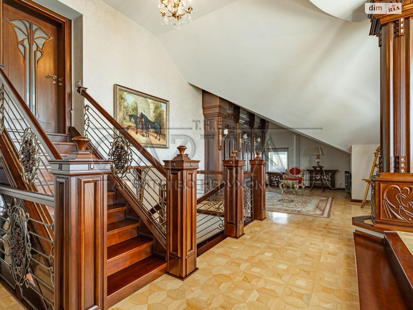 четырехэтажный дом с балконом, 843.5 кв. м, кирпич. Сдается помесячно в Иванковичах фото 1 четырехэтажный дом с балконом, 843.5 кв. м, кирпич. Сдается помесячно в Иванковичах фото 1