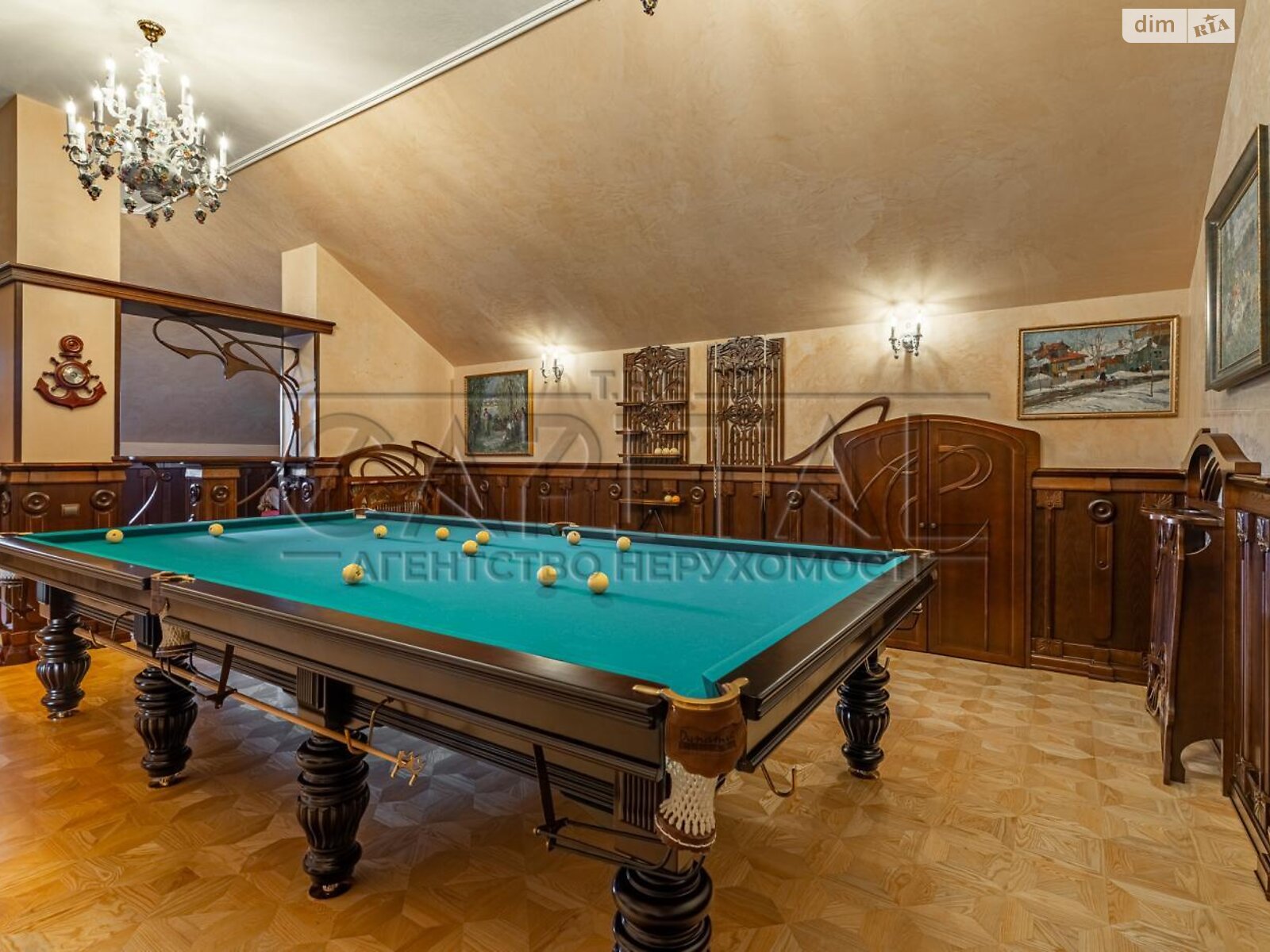 четырехэтажный дом с балконом, 843.5 кв. м, кирпич. Сдается помесячно в Иванковичах фото 1 четырехэтажный дом с балконом, 843.5 кв. м, кирпич. Сдается помесячно в Иванковичах фото 1