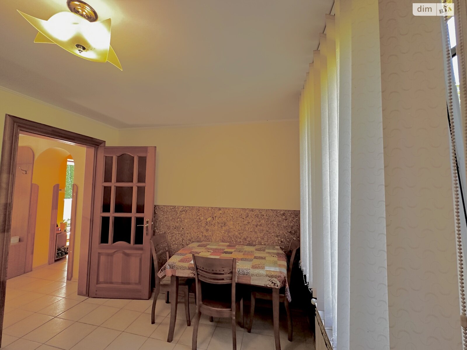 двоповерховий будинок бесідка, 93.3 кв. м, кирпич. Здається помісячно в Івано-Франково фото 1 двоповерховий будинок бесідка, 93.3 кв. м, кирпич. Здається помісячно в Івано-Франково фото 1