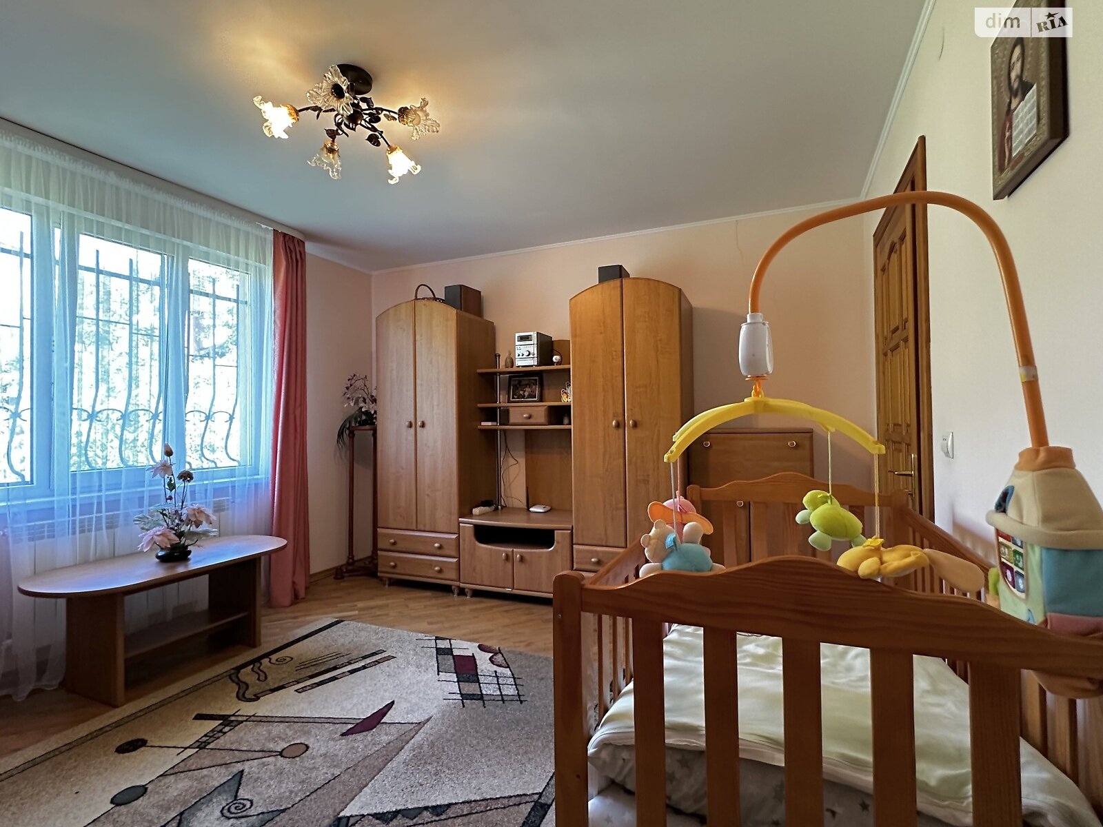 двоповерховий будинок бесідка, 93.3 кв. м, кирпич. Здається помісячно в Івано-Франково фото 1 двоповерховий будинок бесідка, 93.3 кв. м, кирпич. Здається помісячно в Івано-Франково фото 1