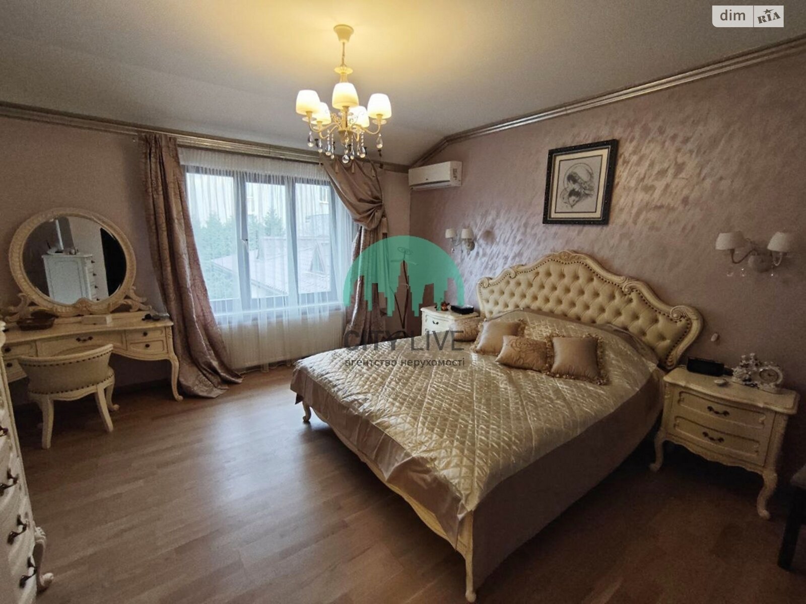 двухэтажный дом с верандой, 215 кв. м, кирпич. Сдается помесячно в Ивано-Франковске, в районе Строителей фото 1 двухэтажный дом с верандой, 215 кв. м, кирпич. Сдается помесячно в Ивано-Франковске, в районе Строителей фото 1