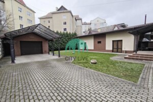 двухэтажный дом с верандой, 215 кв. м, кирпич. Сдается помесячно в Ивано-Франковске, в районе Строителей фото 2 двухэтажный дом с верандой, 215 кв. м, кирпич. Сдается помесячно в Ивано-Франковске, в районе Строителей фото 2