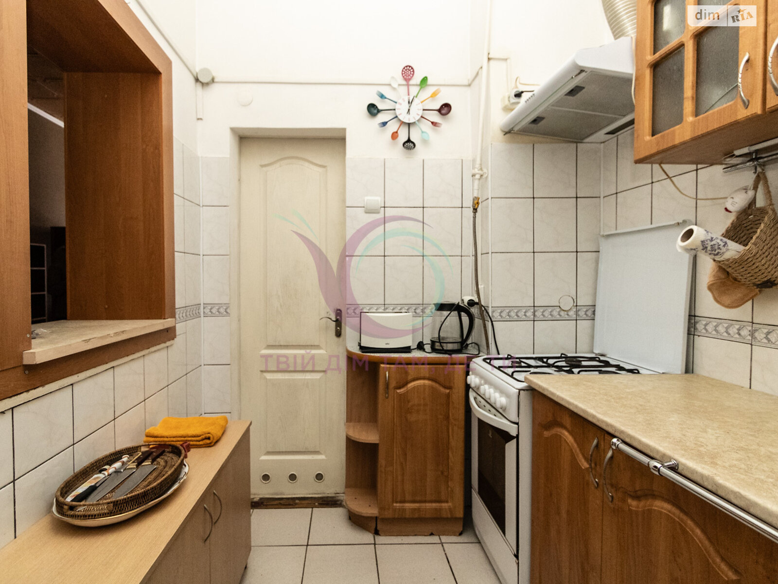 двухэтажный дом с гаражом, 120 кв. м, кирпич. Сдается помесячно в Ивано-Франковске, в районе Центр фото 1 двухэтажный дом с гаражом, 120 кв. м, кирпич. Сдается помесячно в Ивано-Франковске, в районе Центр фото 1