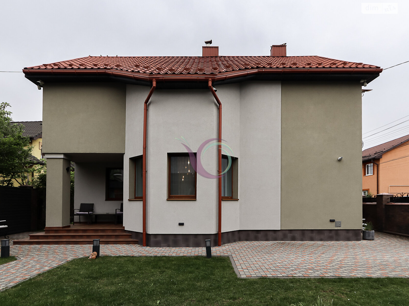 двухэтажный дом с гаражом, 156 кв. м, кирпич. Сдается помесячно в Ивано-Франковске, в районе Майзли фото 1