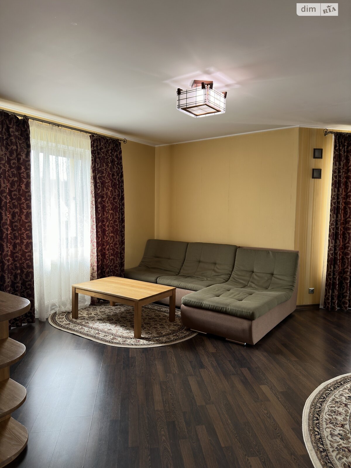 двоповерховий будинок бесідка, 180 кв. м, цегла. Здається помісячно в Житомирі фото 1 двоповерховий будинок бесідка, 180 кв. м, цегла. Здається помісячно в Житомирі фото 1