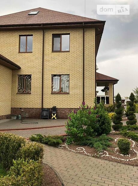двухэтажный дом, 240 кв. м, кирпич. Сдается помесячно в село Тетеревка, Житомирская обл. фото 1 двухэтажный дом, 240 кв. м, кирпич. Сдается помесячно в село Тетеревка, Житомирская обл. фото 1