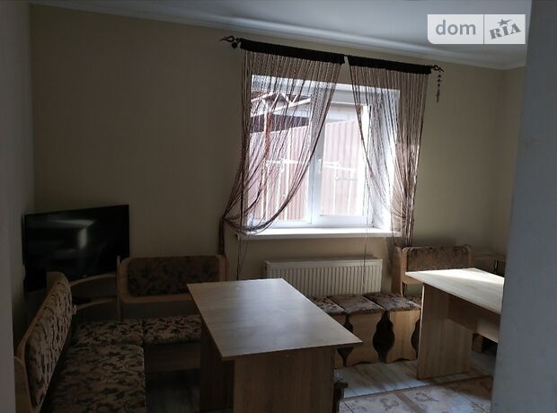 двухэтажный дом, 175 кв. м, кирпич. Сдается помесячно в село Тетеревка, Житомирская обл. фото 1 двухэтажный дом, 175 кв. м, кирпич. Сдается помесячно в село Тетеревка, Житомирская обл. фото 1