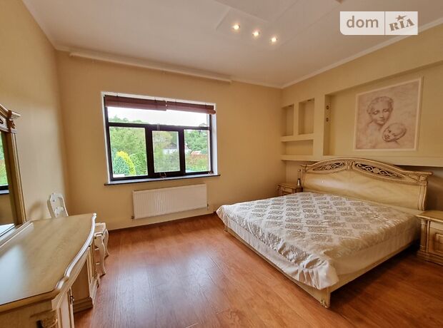 одноэтажный дом с камином, 200 кв. м, ракушечник (ракушняк). Сдается помесячно в Житомире, в районе Центр фото 1 одноэтажный дом с камином, 200 кв. м, ракушечник (ракушняк). Сдается помесячно в Житомире, в районе Центр фото 1