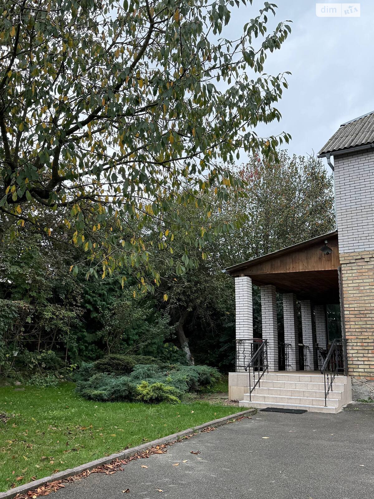 двоповерховий будинок з верандою, 180 кв. м, цегла. Здається помісячно в Жорнівці фото 1 двоповерховий будинок з верандою, 180 кв. м, цегла. Здається помісячно в Жорнівці фото 1