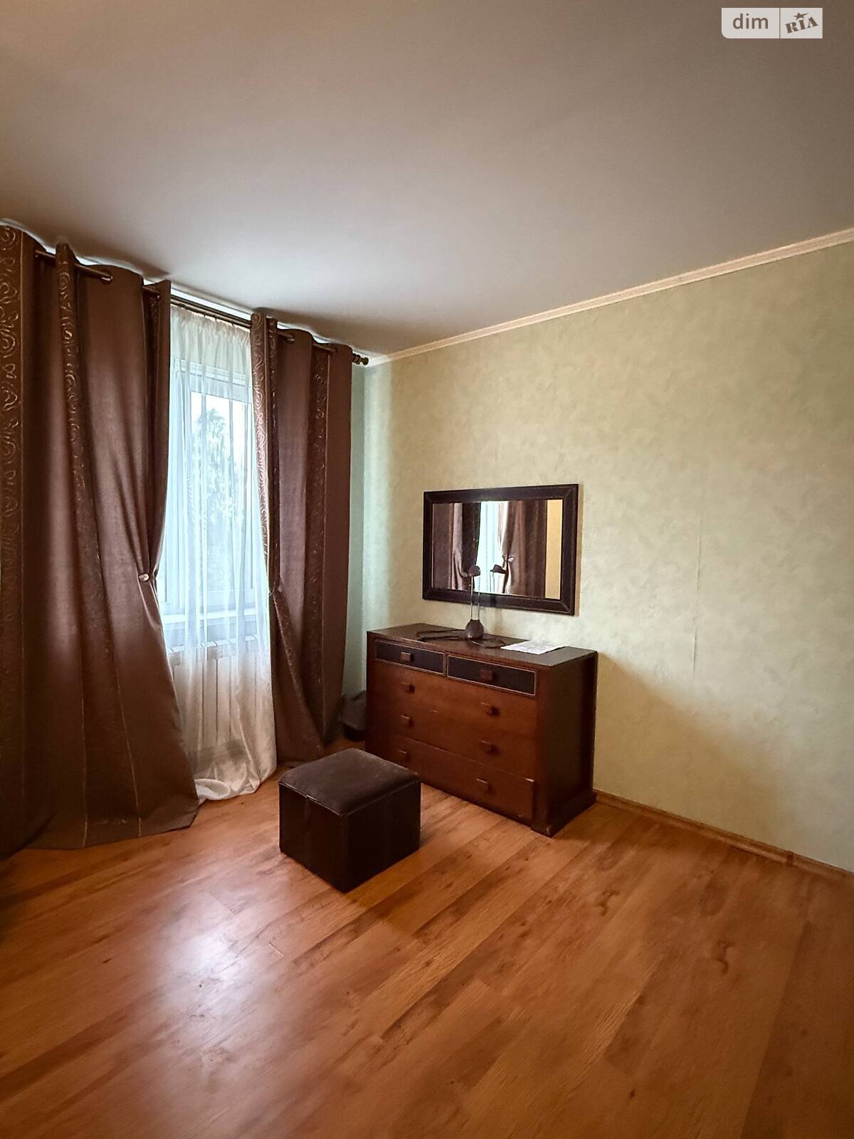 двоповерховий будинок з верандою, 180 кв. м, цегла. Здається помісячно в Жорнівці фото 1 двоповерховий будинок з верандою, 180 кв. м, цегла. Здається помісячно в Жорнівці фото 1