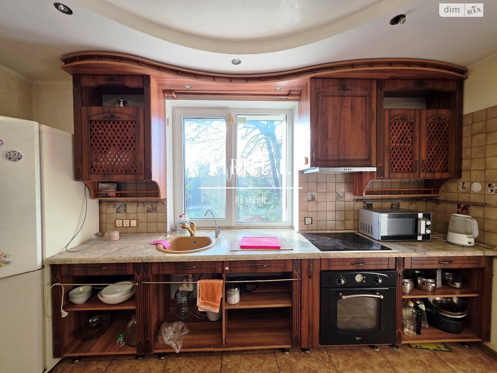 трехэтажный дом с верандой, 160 кв. м, кирпич. Сдается помесячно в Каменке фото 1 трехэтажный дом с верандой, 160 кв. м, кирпич. Сдается помесячно в Каменке фото 1