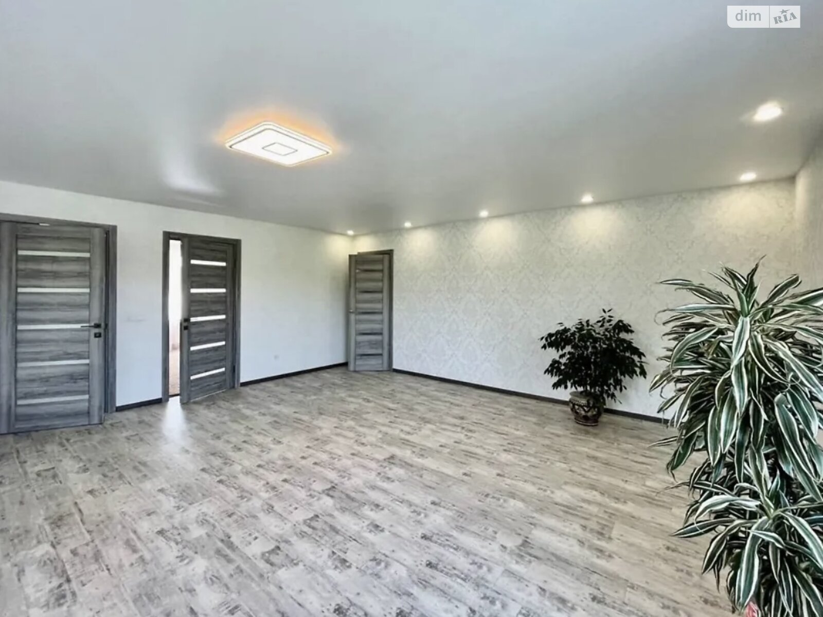 двоповерховий будинок з гаражем, 196 кв. м, цегла. Здається помісячно в Карпилівці фото 1 двоповерховий будинок з гаражем, 196 кв. м, цегла. Здається помісячно в Карпилівці фото 1