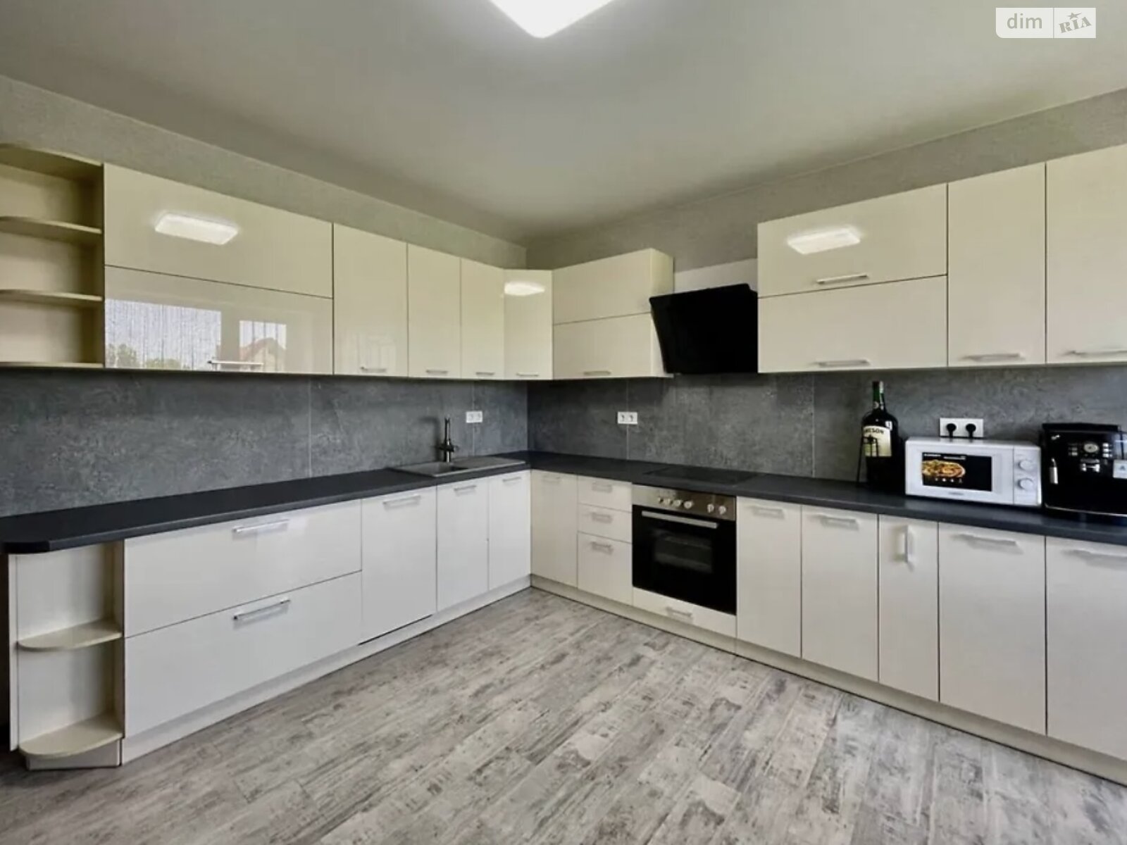 двоповерховий будинок з гаражем, 196 кв. м, цегла. Здається помісячно в Карпилівці фото 1 двоповерховий будинок з гаражем, 196 кв. м, цегла. Здається помісячно в Карпилівці фото 1