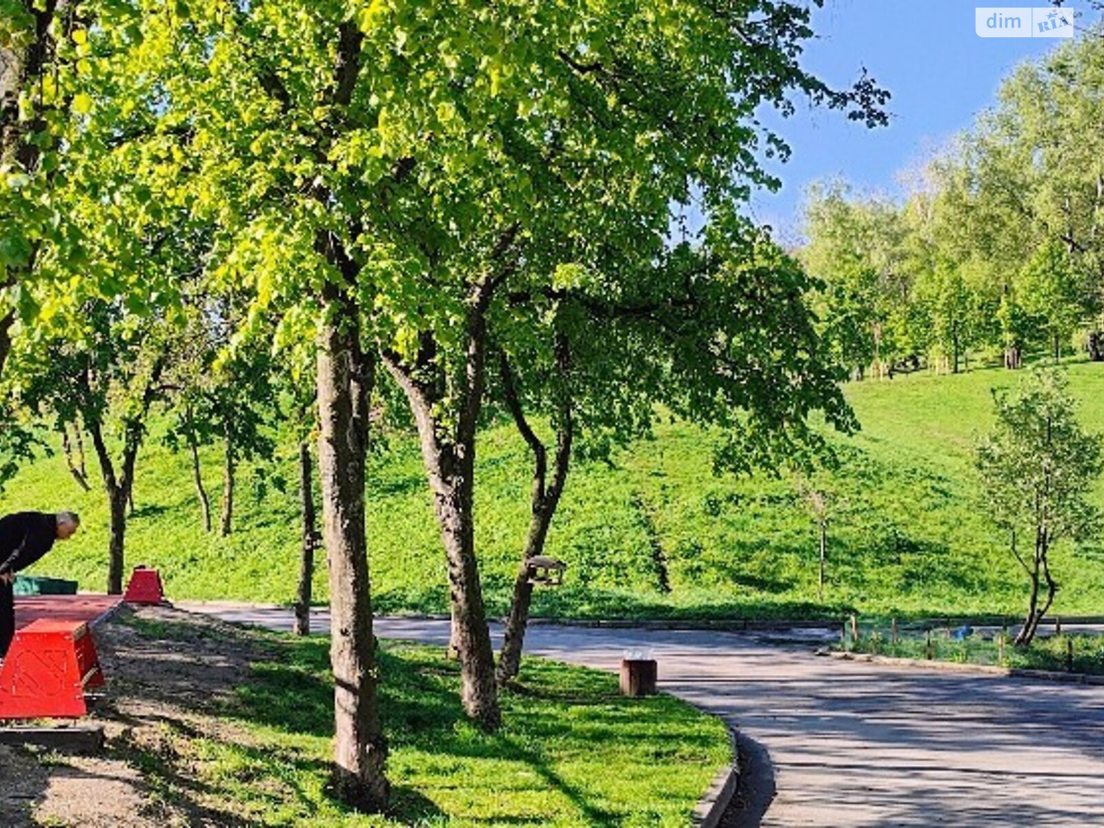 трипроверховий будинок з балконом, 630 кв. м, керамический блок. Здається помісячно в Києві, в районі Батиєва Гора фото 1