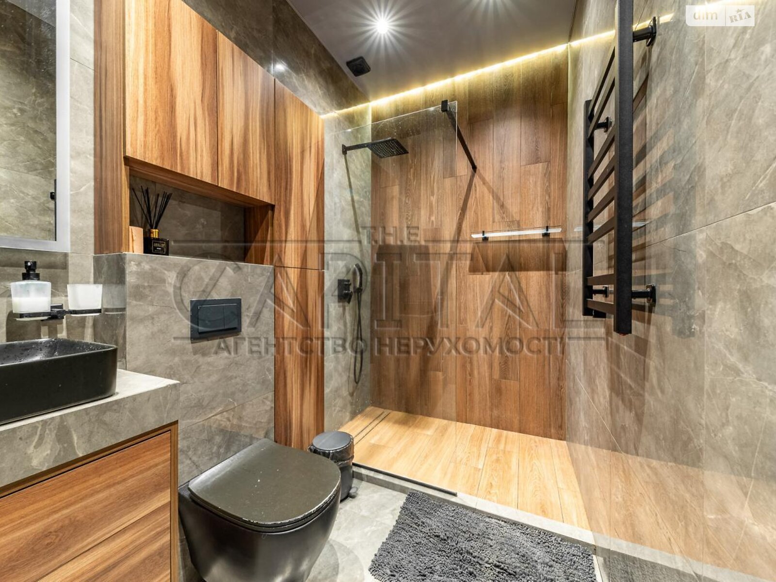 двухэтажный дом, 160 кв. м, кирпич. Сдается помесячно в Киеве фото 1