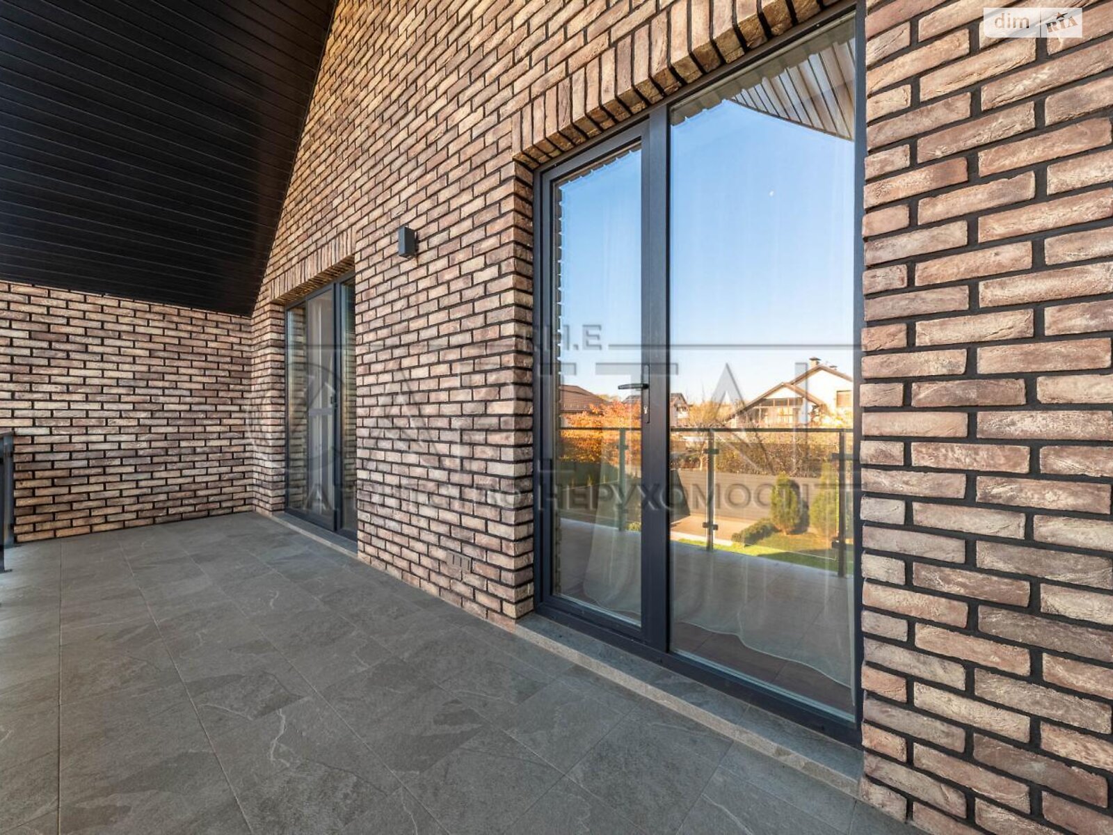 двухэтажный дом, 160 кв. м, кирпич. Сдается помесячно в Киеве фото 1