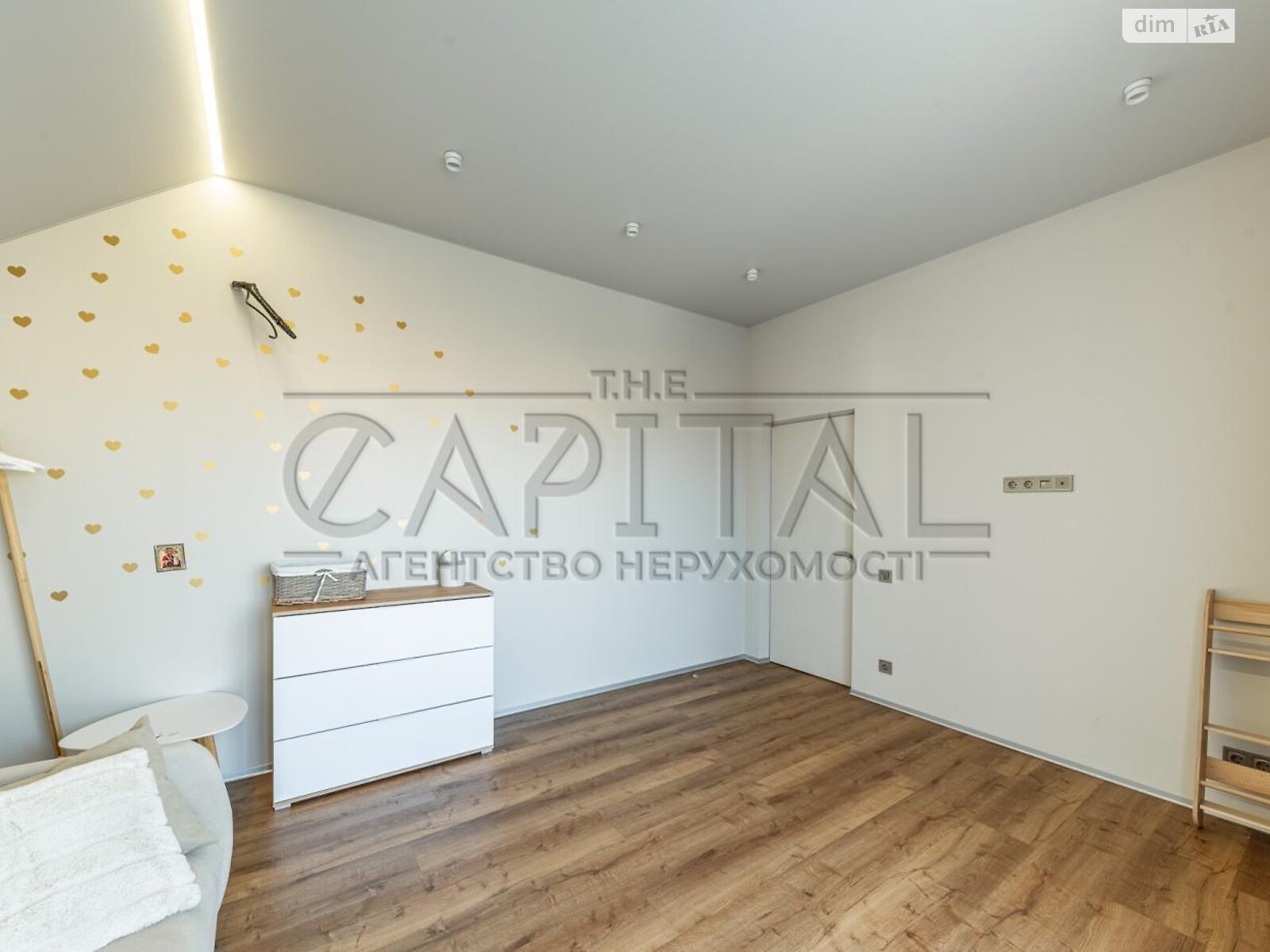 двухэтажный дом, 160 кв. м, кирпич. Сдается помесячно в Киеве фото 1