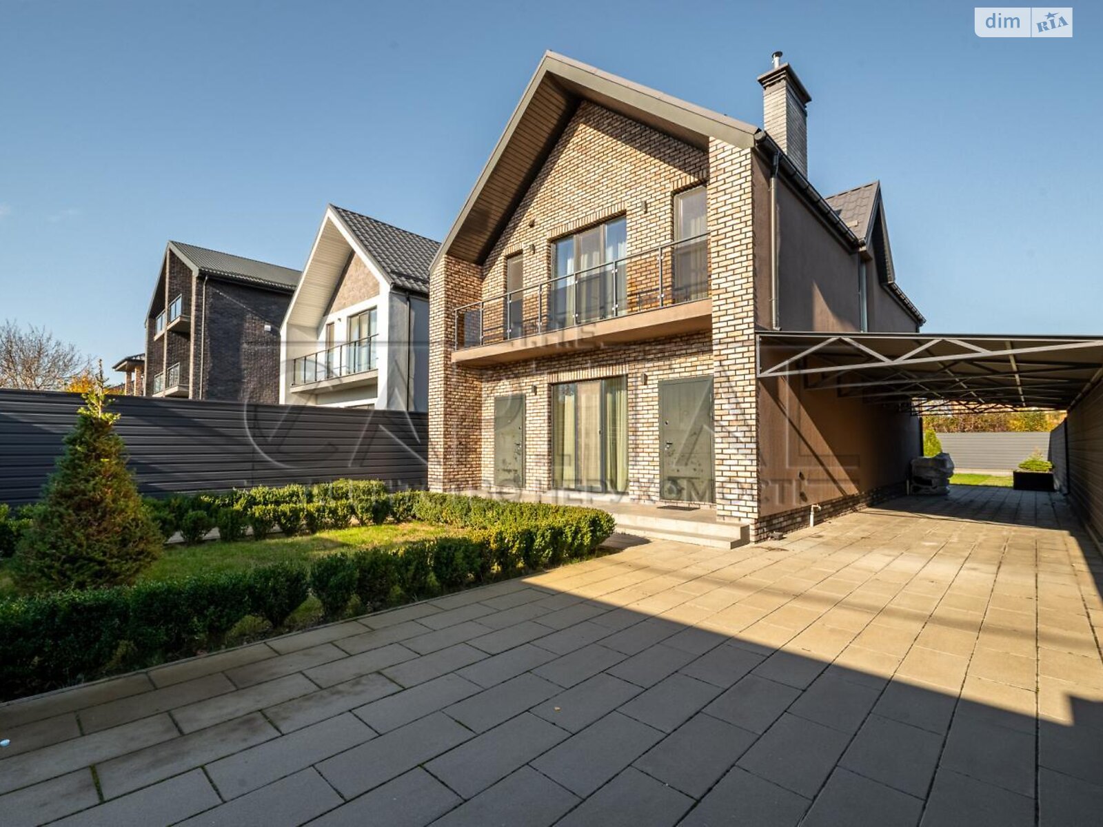 двухэтажный дом, 160 кв. м, кирпич. Сдается помесячно в Киеве фото 1