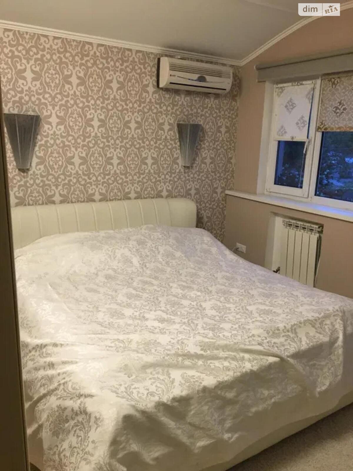 двухэтажный дом с верандой, 150 кв. м, кирпич. Сдается помесячно в Киеве, в районе Берковец фото 1 двухэтажный дом с верандой, 150 кв. м, кирпич. Сдается помесячно в Киеве, в районе Берковец фото 1