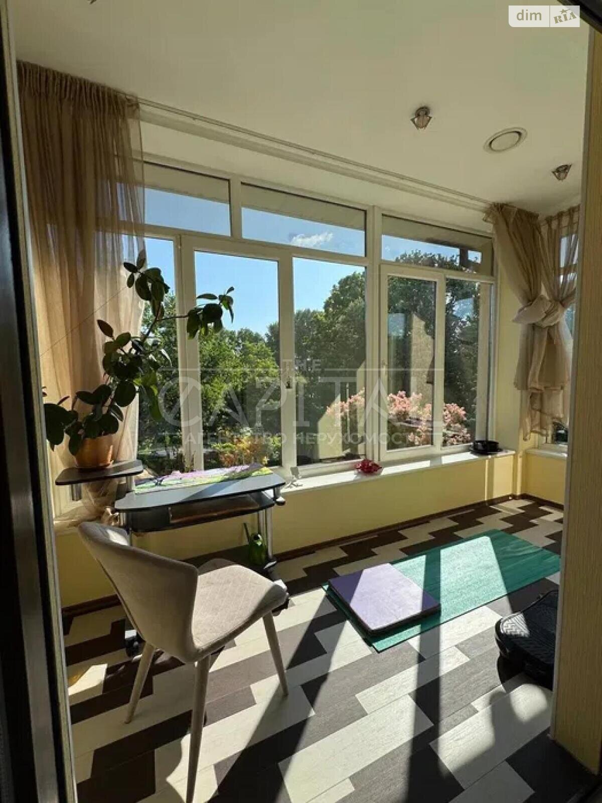 трипроверховий будинок з гаражем, 623 кв. м, кирпич. Здається помісячно в Києві, в районі Оболонський фото 1