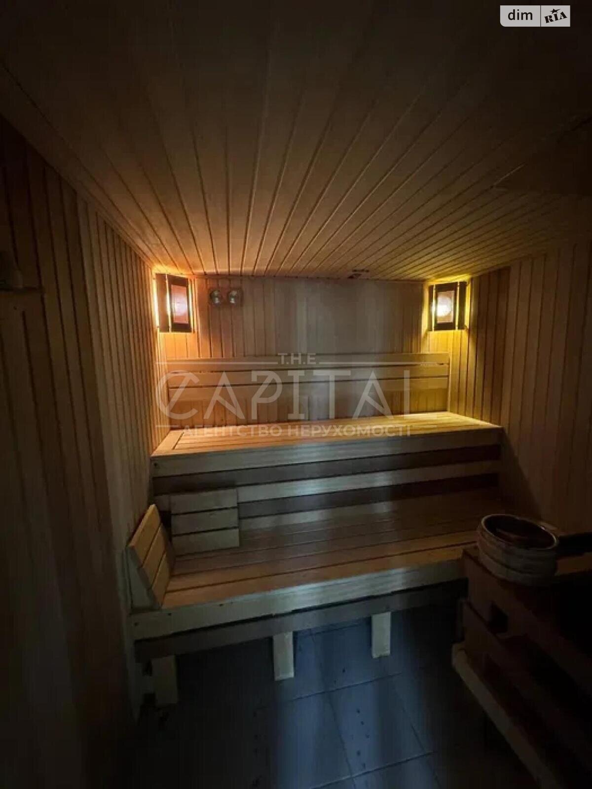 трипроверховий будинок з гаражем, 623 кв. м, кирпич. Здається помісячно в Києві, в районі Оболонський фото 1