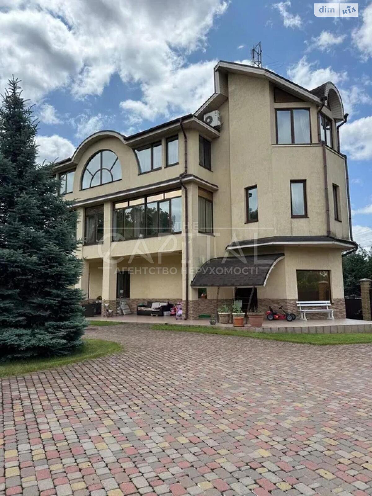 трипроверховий будинок з гаражем, 623 кв. м, кирпич. Здається помісячно в Києві, в районі Оболонський фото 1