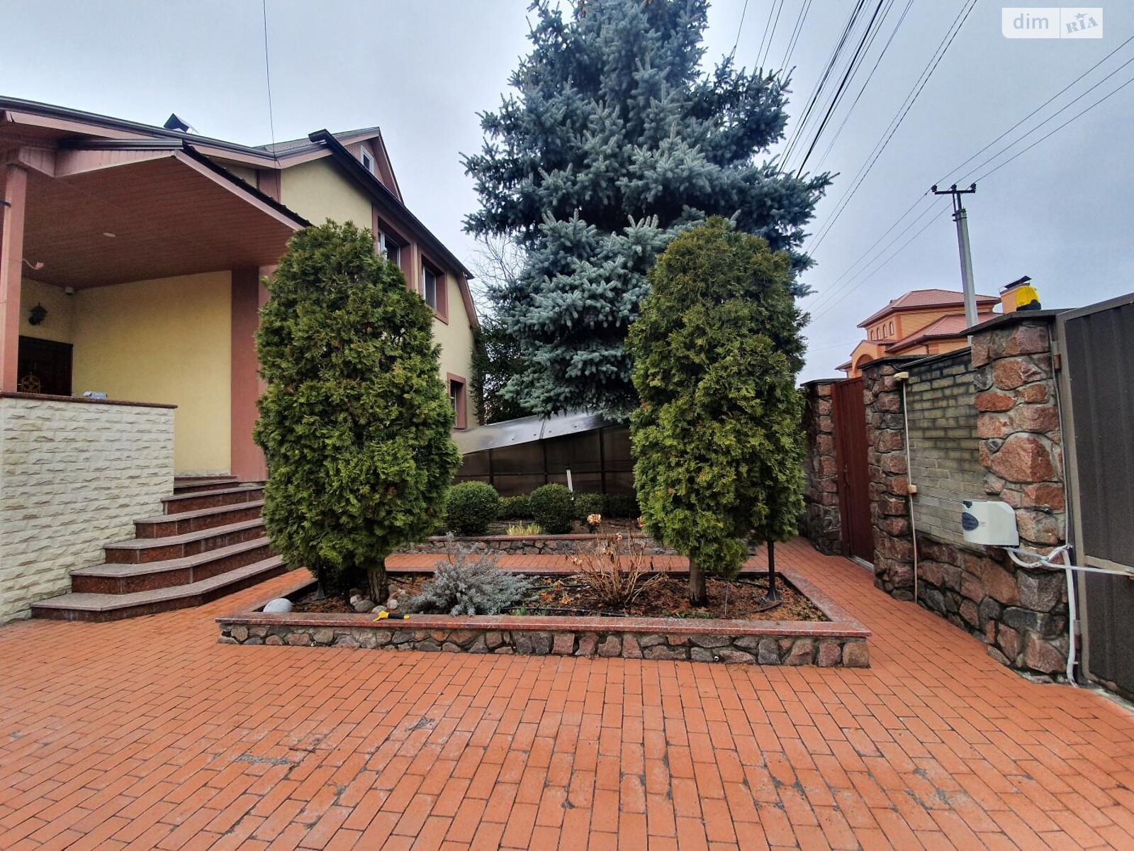 двухэтажный дом веранда, 300 кв. м, кирпич. Сдается помесячно в Киеве, в районе Борщаговка фото 1