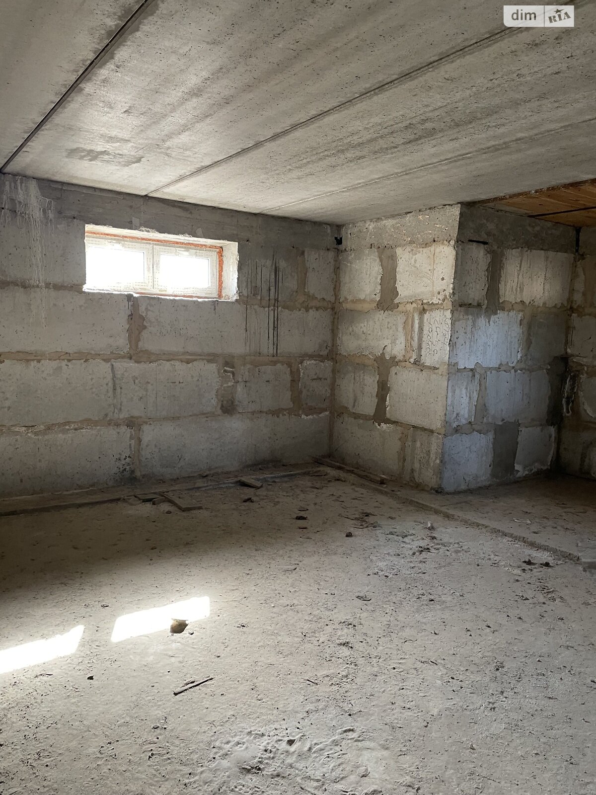 триповерховий будинок, 588 кв. м, цегла. Здається помісячно в Києві, в районі Бортничі фото 1 трипроверховий будинок, 588 кв. м, цегла. Здається помісячно в Києві, в районі Бортничі фото 1