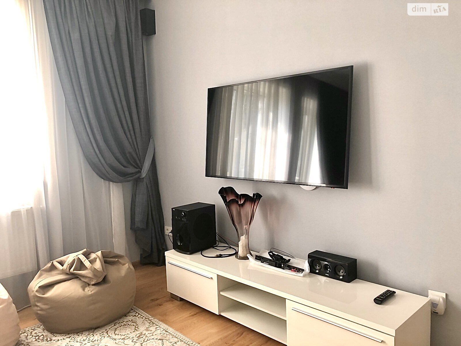 двухэтажный дом, 150 кв. м, кирпич. Сдается помесячно в Киеве, в районе Дарницкий фото 1