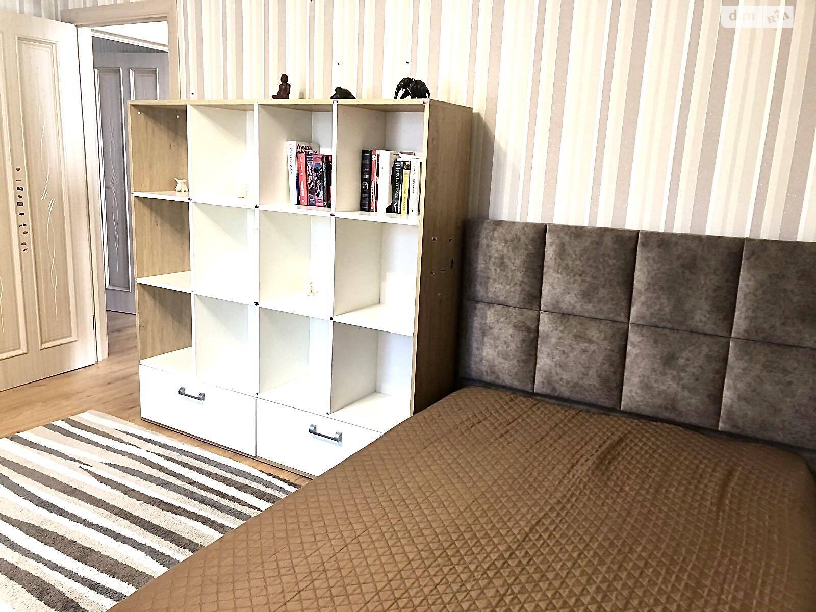 двухэтажный дом, 150 кв. м, кирпич. Сдается помесячно в Киеве, в районе Дарницкий фото 1