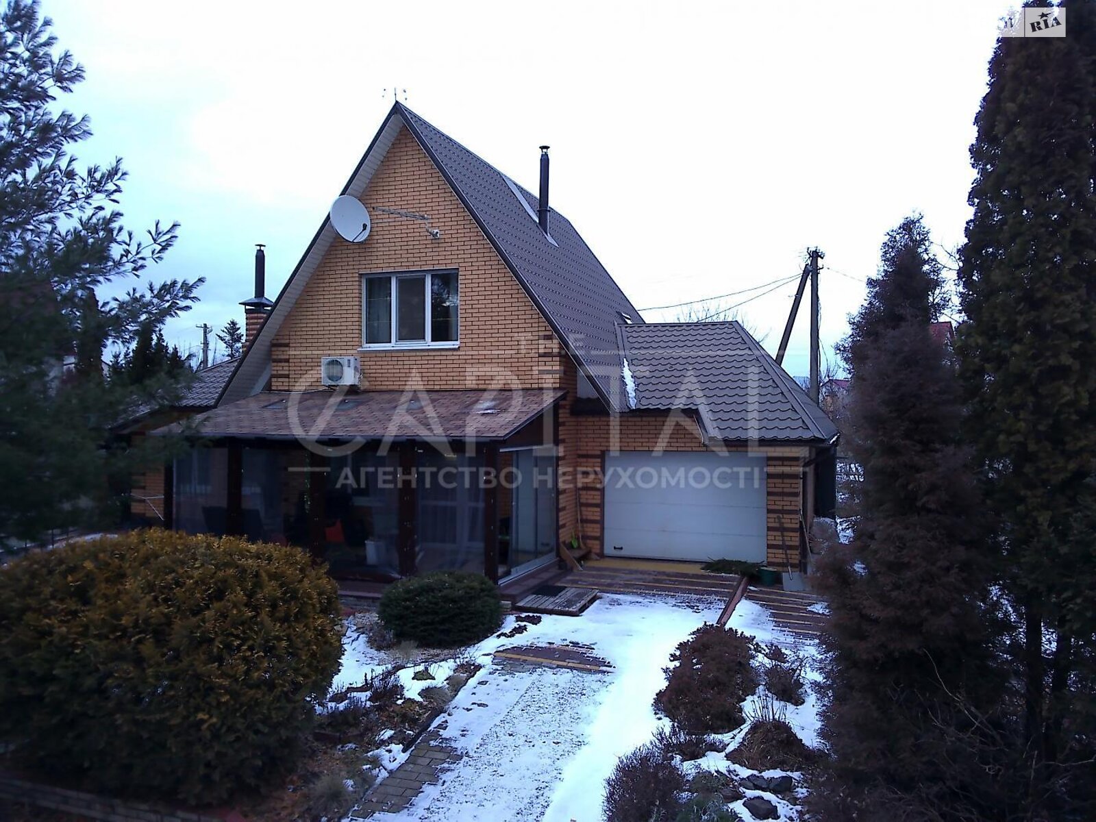 двухэтажный дом с гаражом, 160 кв. м, кирпич. Сдается помесячно в Киеве, в районе Дарницкий фото 1