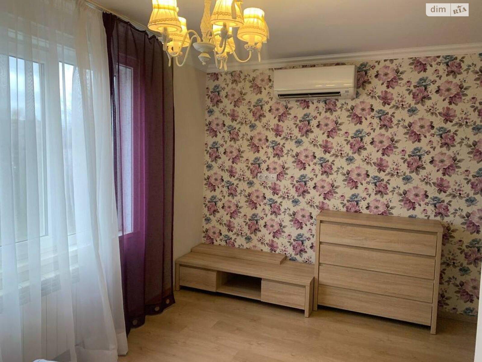 двопроверховий будинок, 90 кв. м, кирпич. Здається помісячно в Києві, в районі Дарницький фото 1