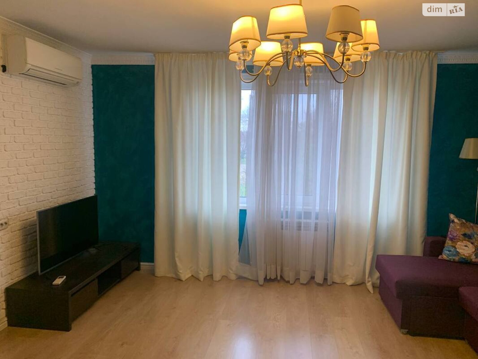 двопроверховий будинок, 90 кв. м, кирпич. Здається помісячно в Києві, в районі Дарницький фото 1