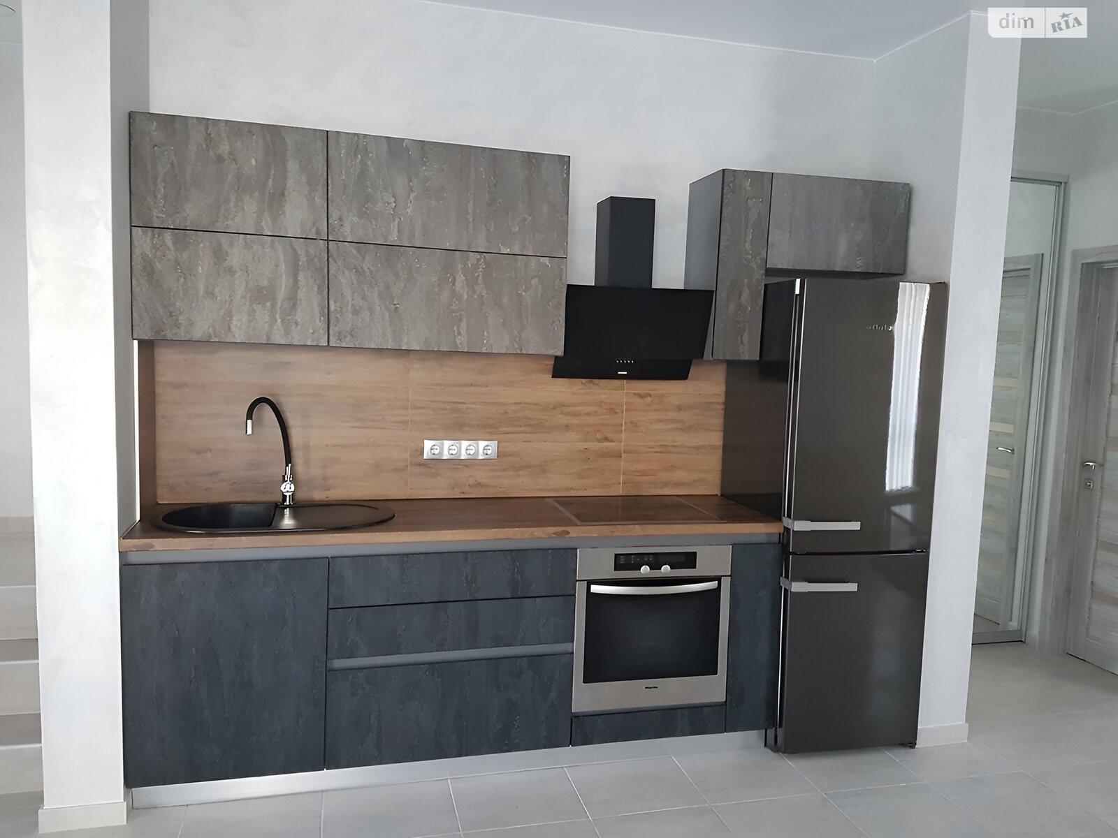 двоповерховий будинок, 118 кв. м, газобетон. Здається помісячно в Києві, в районі Дарницький фото 1 двопроверховий будинок, 118 кв. м, газобетон. Здається помісячно в Києві, в районі Дарницький фото 1