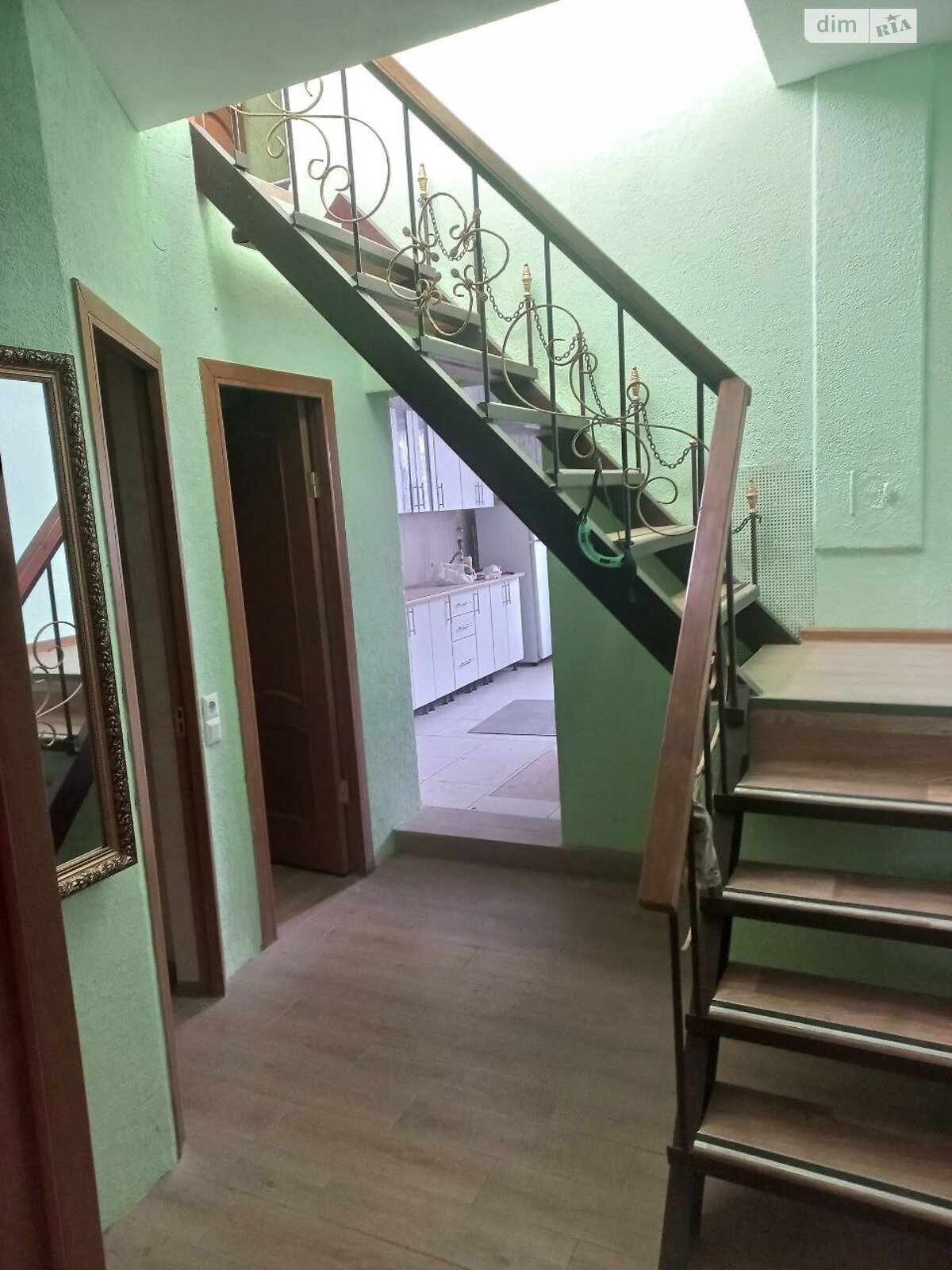 двухэтажный дом, 90 кв. м, кирпич. Сдается помесячно в Киеве, в районе Деснянский фото 1 двухэтажный дом, 90 кв. м, кирпич. Сдается помесячно в Киеве, в районе Деснянский фото 1