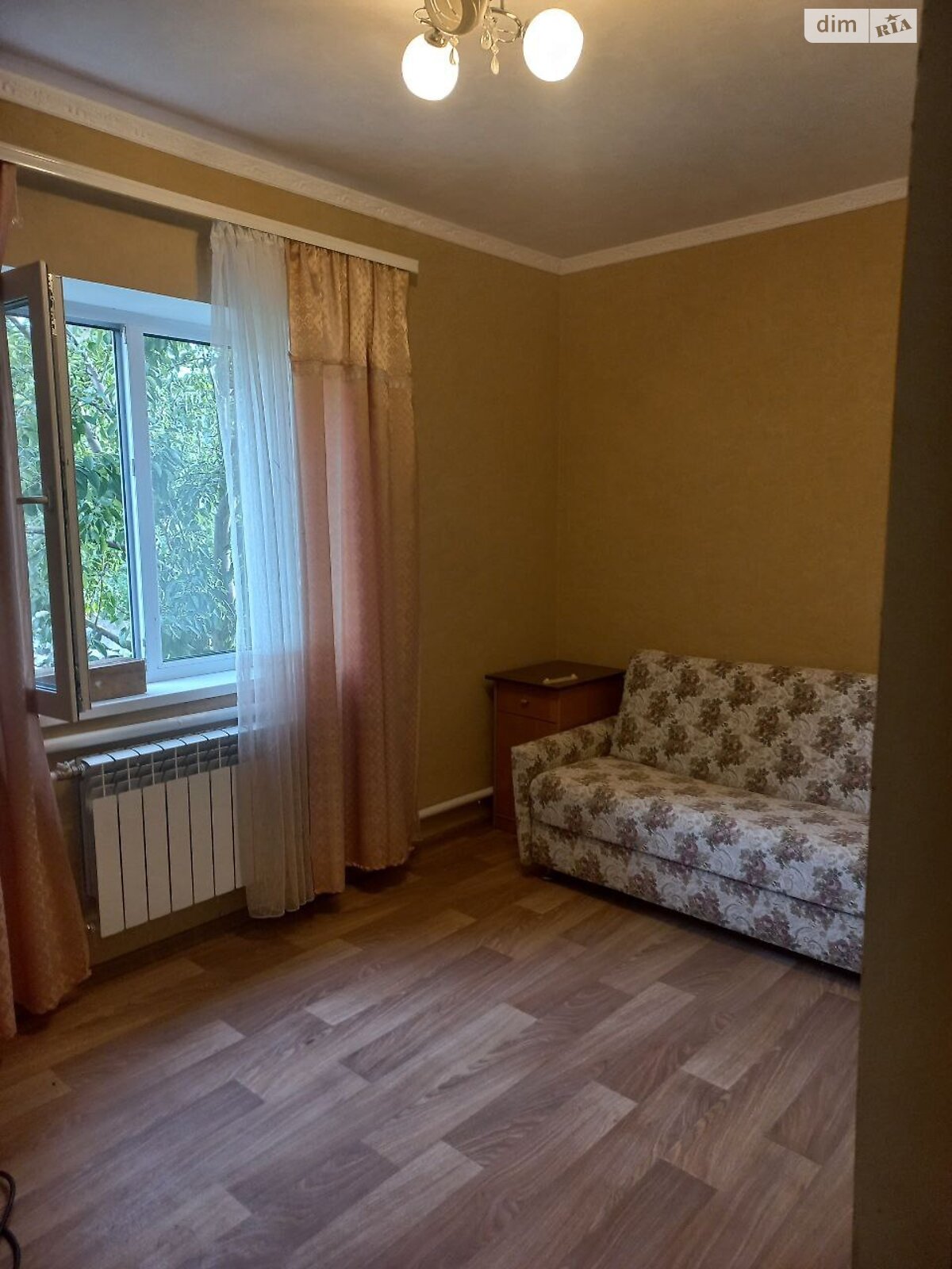 двухэтажный дом, 90 кв. м, кирпич. Сдается помесячно в Киеве, в районе Деснянский фото 1 двухэтажный дом, 90 кв. м, кирпич. Сдается помесячно в Киеве, в районе Деснянский фото 1