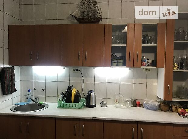 двухэтажный дом с камином, 120 кв. м, кирпич. Сдается помесячно в Киеве, в районе Днепровский фото 1 двухэтажный дом с камином, 120 кв. м, кирпич. Сдается помесячно в Киеве, в районе Днепровский фото 1