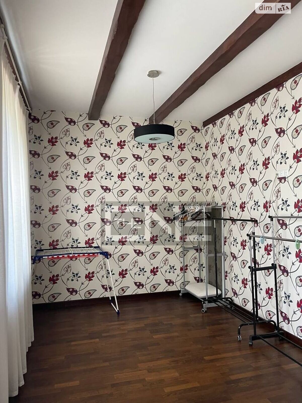 триповерховий будинок, 270 кв. м, кирпич. Здається помісячно в Києві, в районі Дніпровський фото 1 трипроверховий будинок, 270 кв. м, кирпич. Здається помісячно в Києві, в районі Дніпровський фото 1