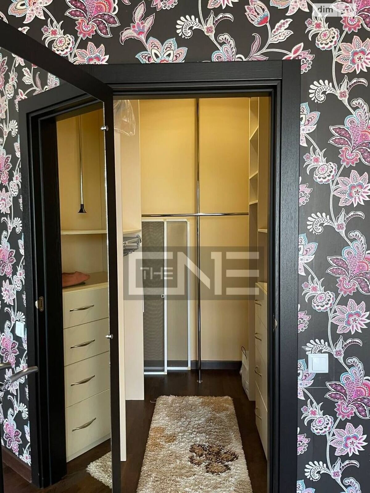 триповерховий будинок, 270 кв. м, кирпич. Здається помісячно в Києві, в районі Дніпровський фото 1 трипроверховий будинок, 270 кв. м, кирпич. Здається помісячно в Києві, в районі Дніпровський фото 1