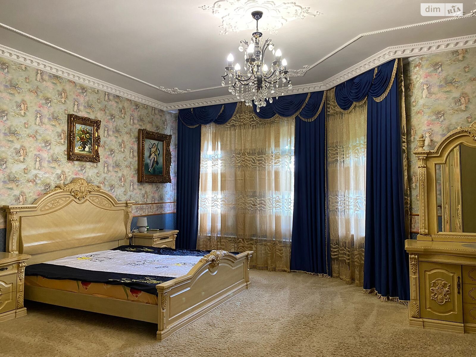 трехэтажный дом с гаражом, 295 кв. м, кирпич. Сдается помесячно в Киеве, в районе Днепровский фото 1 трехэтажный дом с гаражом, 295 кв. м, кирпич. Сдается помесячно в Киеве, в районе Днепровский фото 1